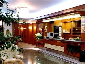 Hotel Grand Delle Rocche Rocca di Mezzo